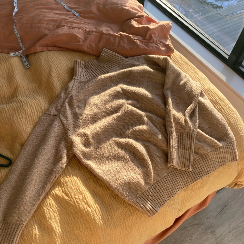 H&M Wool Turtleneck Sweater Size L